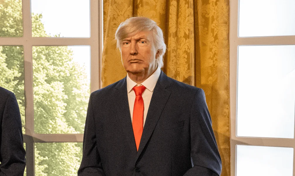 Personalidades que mudaram o curso da história, frente a frente com você!